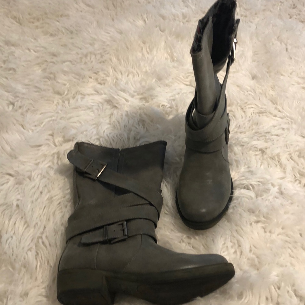 Strappy Gray calf boots - rocket dog